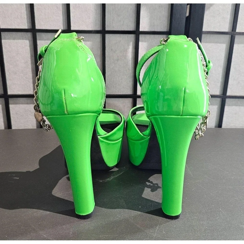 WILD PAIR Ankle Strap Heels Womens Size‎ 7.5 Bright Green Platform Chain Edgy